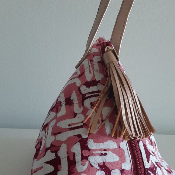 BATIK BOUTIQUE - Ketaput Bag - Pink Pagar - Picture 5 of 6